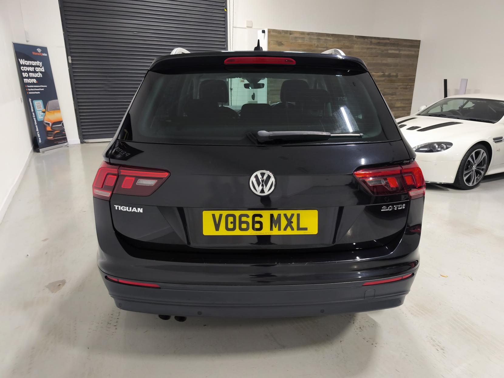 Volkswagen Tiguan 2.0 TDI BlueMotion Tech SE Navigation SUV 5dr Diesel Manual Euro 6 (s/s) (150 ps)