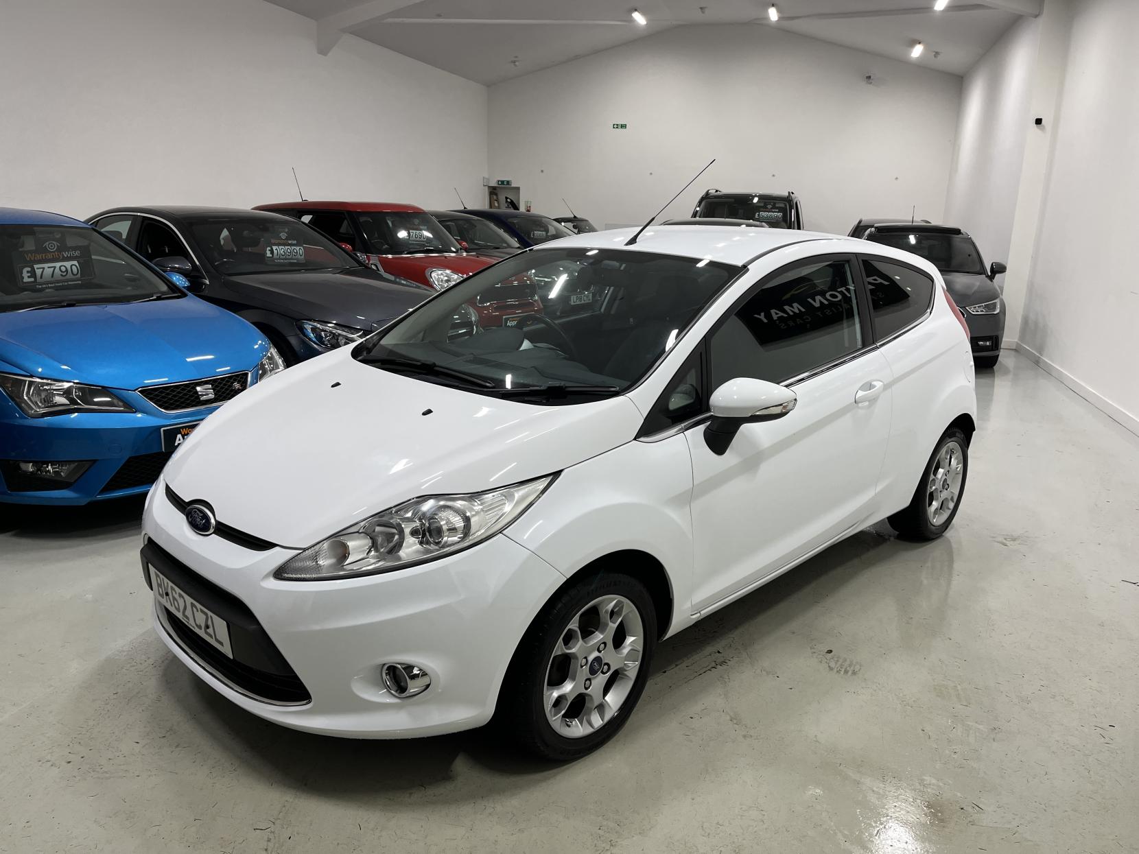 Ford Fiesta 1.25 Zetec Hatchback 3dr Petrol Manual (129 g/km, 81 bhp)