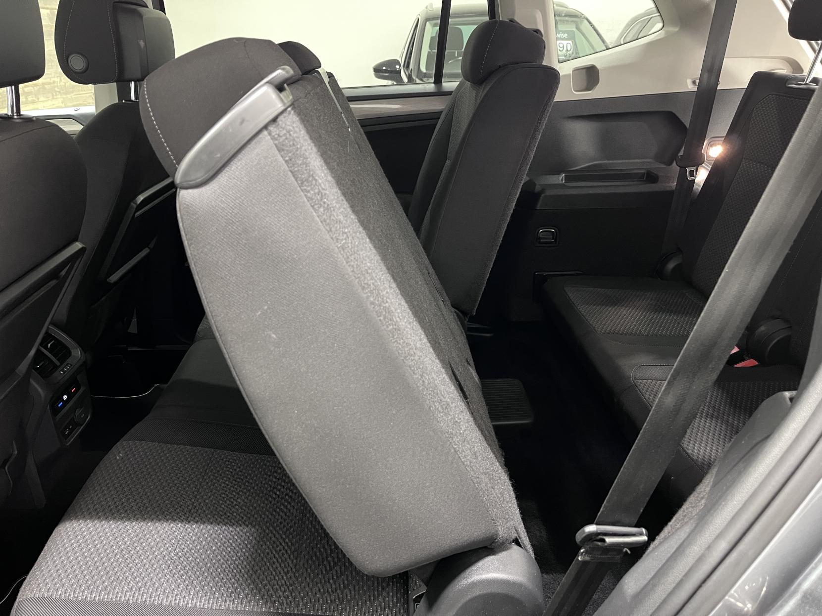 Volkswagen Tiguan Allspace 2.0 TDI Match SUV 5dr Diesel DSG 4Motion Euro 6 (s/s) (150 ps)