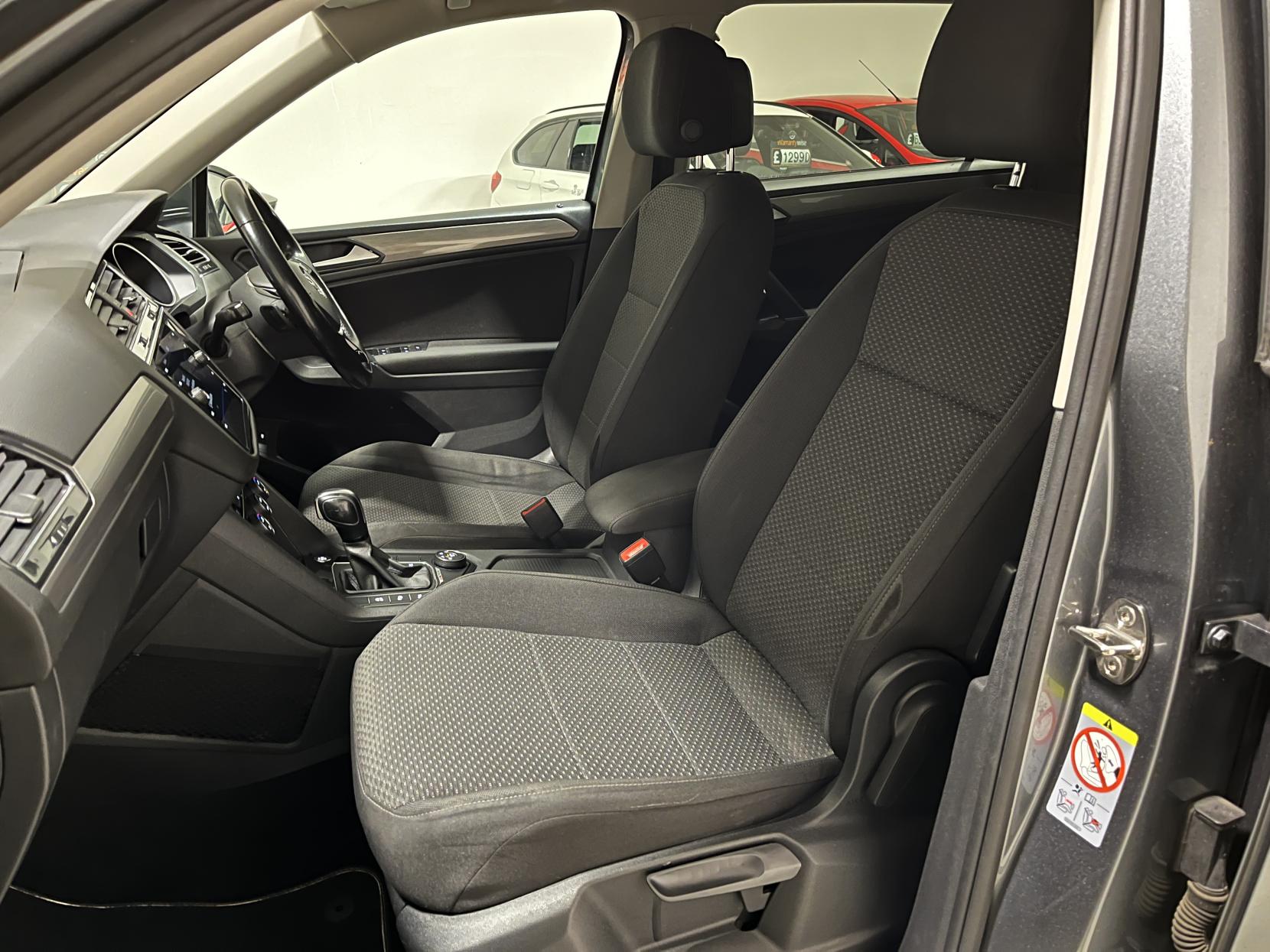 Volkswagen Tiguan Allspace 2.0 TDI Match SUV 5dr Diesel DSG 4Motion Euro 6 (s/s) (150 ps)