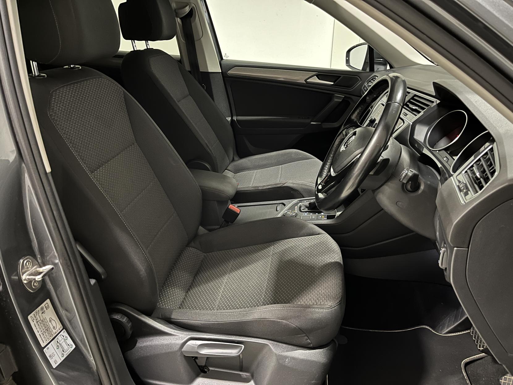 Volkswagen Tiguan Allspace 2.0 TDI Match SUV 5dr Diesel DSG 4Motion Euro 6 (s/s) (150 ps)