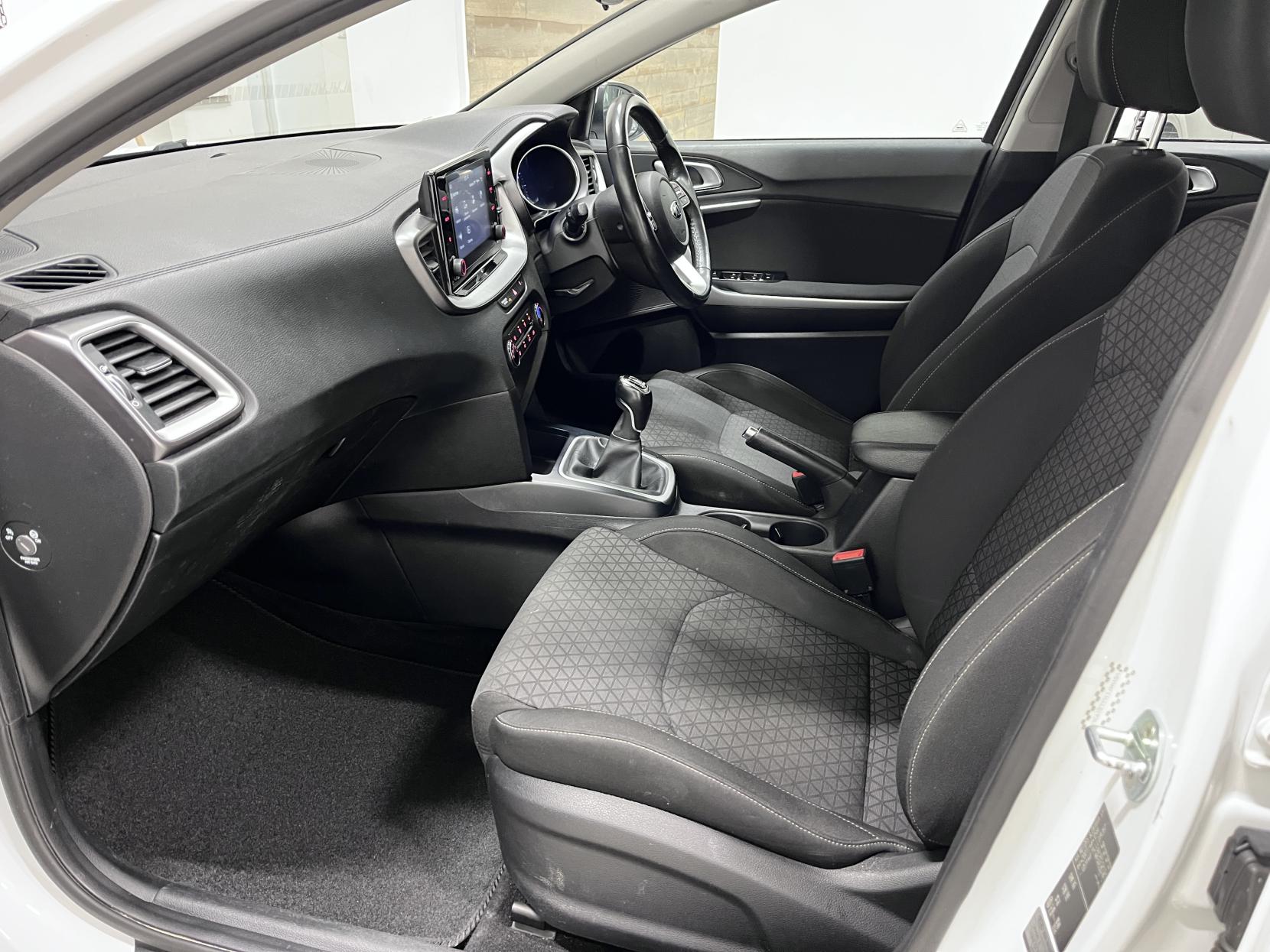 Kia XCeed 1.0 T-GDi 2 SUV 5dr Petrol Manual Euro 6 (s/s) (118 bhp)