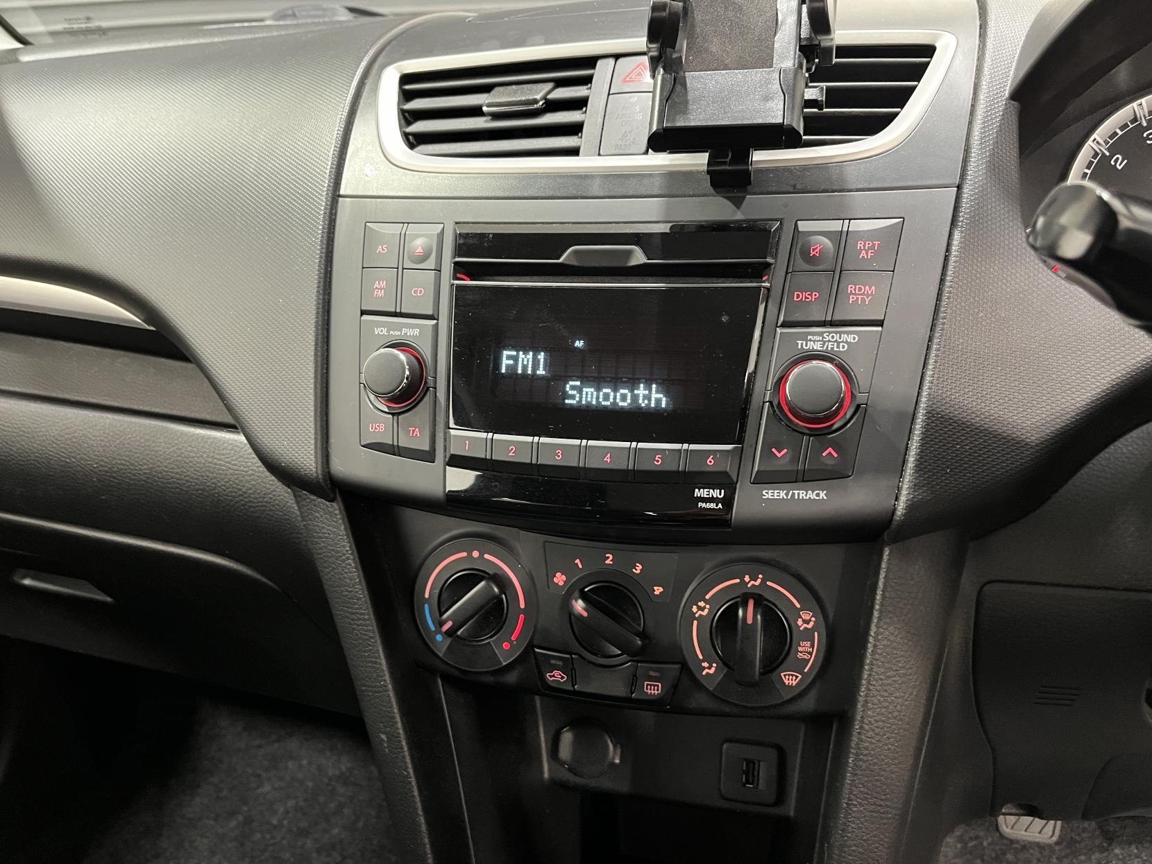 Suzuki Swift 1.2 SZ2 Hatchback 3dr Petrol Manual Euro 5 (94 ps)