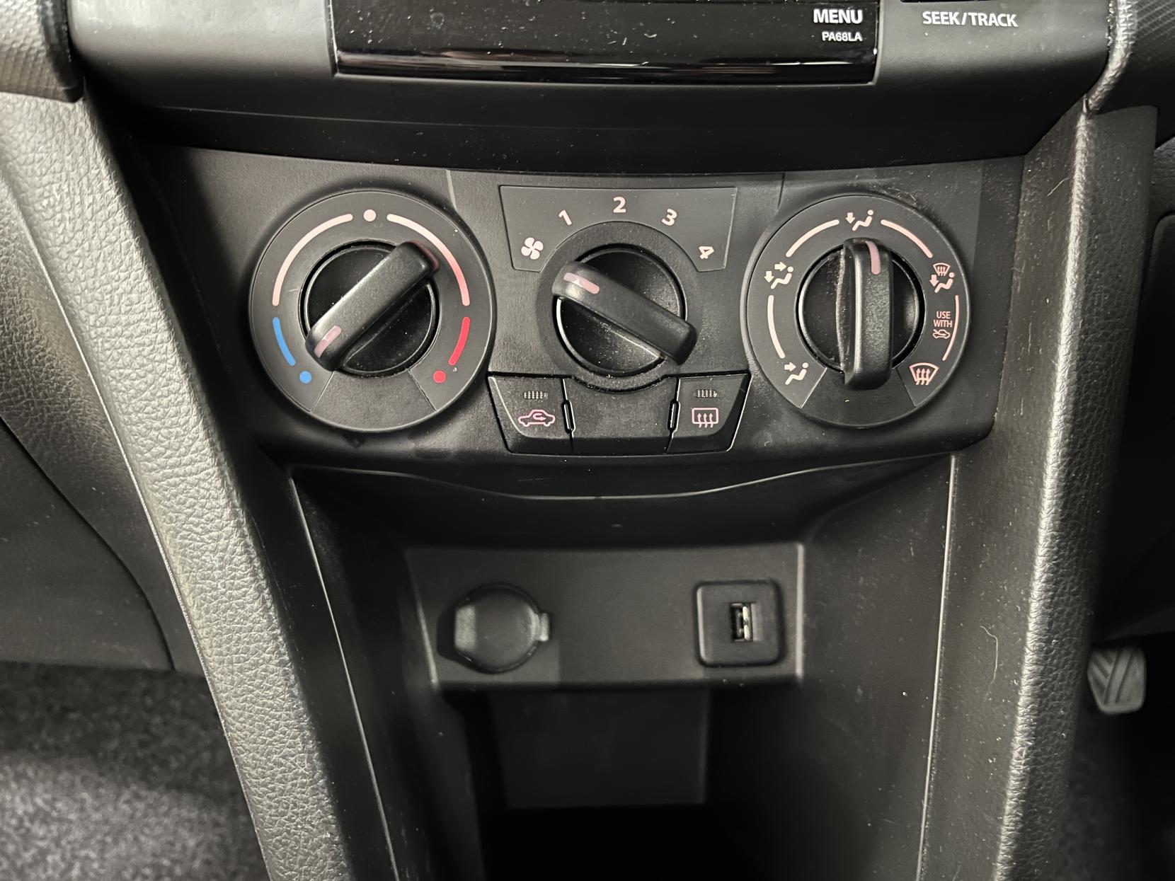 Suzuki Swift 1.2 SZ2 Hatchback 3dr Petrol Manual Euro 5 (94 ps)