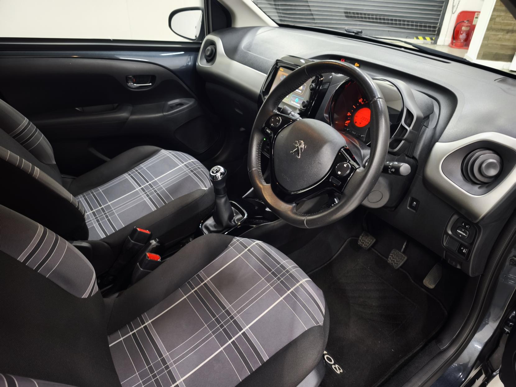 Peugeot 108 1.2 PureTech Allure Hatchback 5dr Petrol Manual Euro 6 (82 ps)