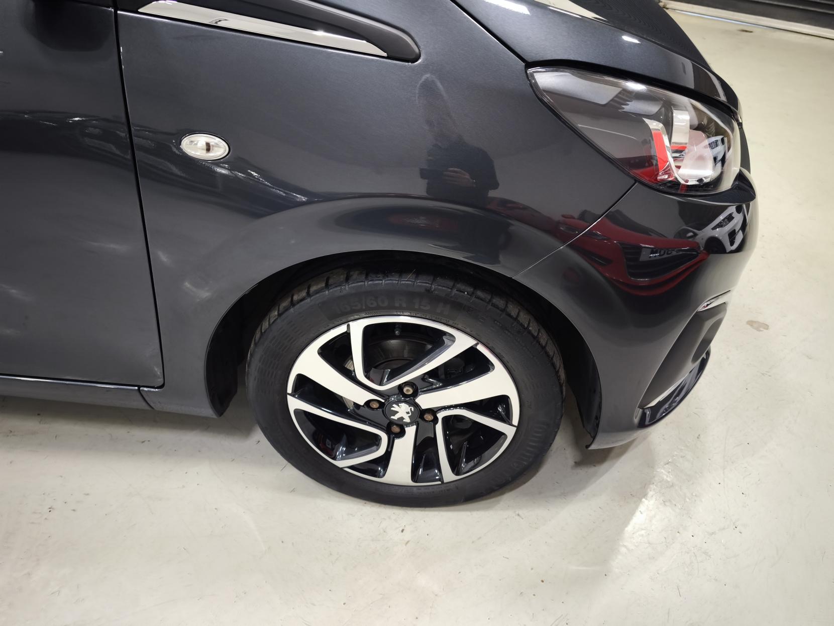 Peugeot 108 1.2 PureTech Allure Hatchback 5dr Petrol Manual Euro 6 (82 ps)