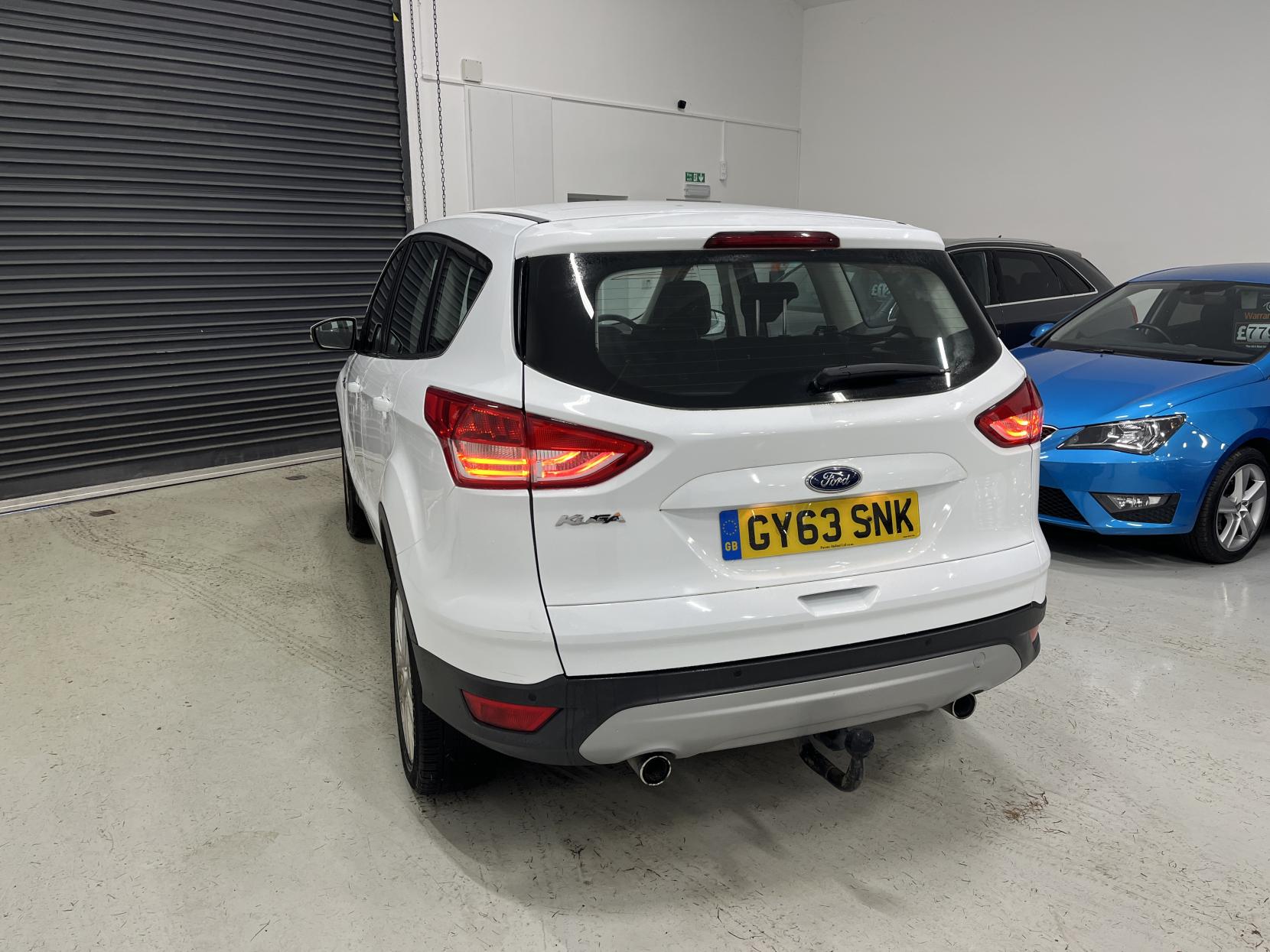 Ford Kuga 2.0 TDCi Titanium X SUV 5dr Diesel Manual 2WD Euro 5 (140 ps)