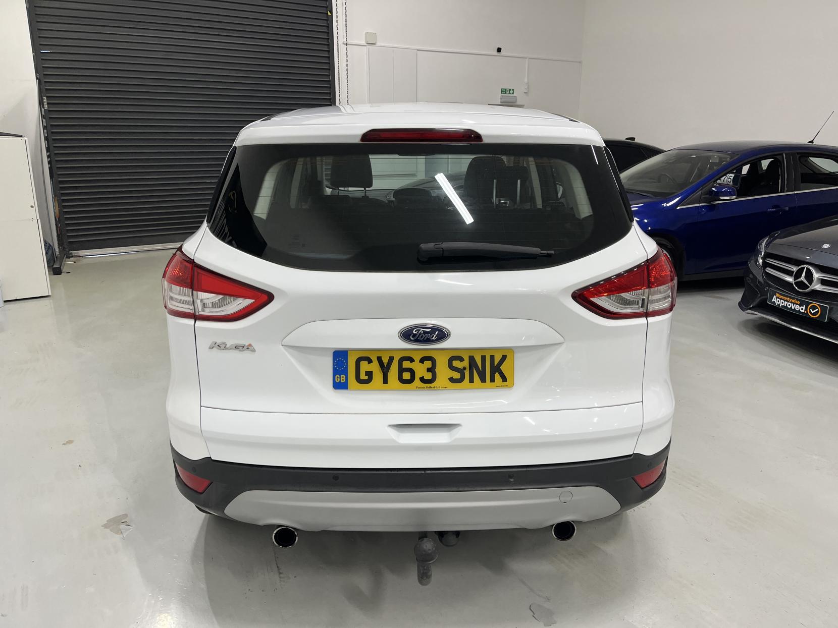 Ford Kuga 2.0 TDCi Titanium X SUV 5dr Diesel Manual 2WD Euro 5 (140 ps)