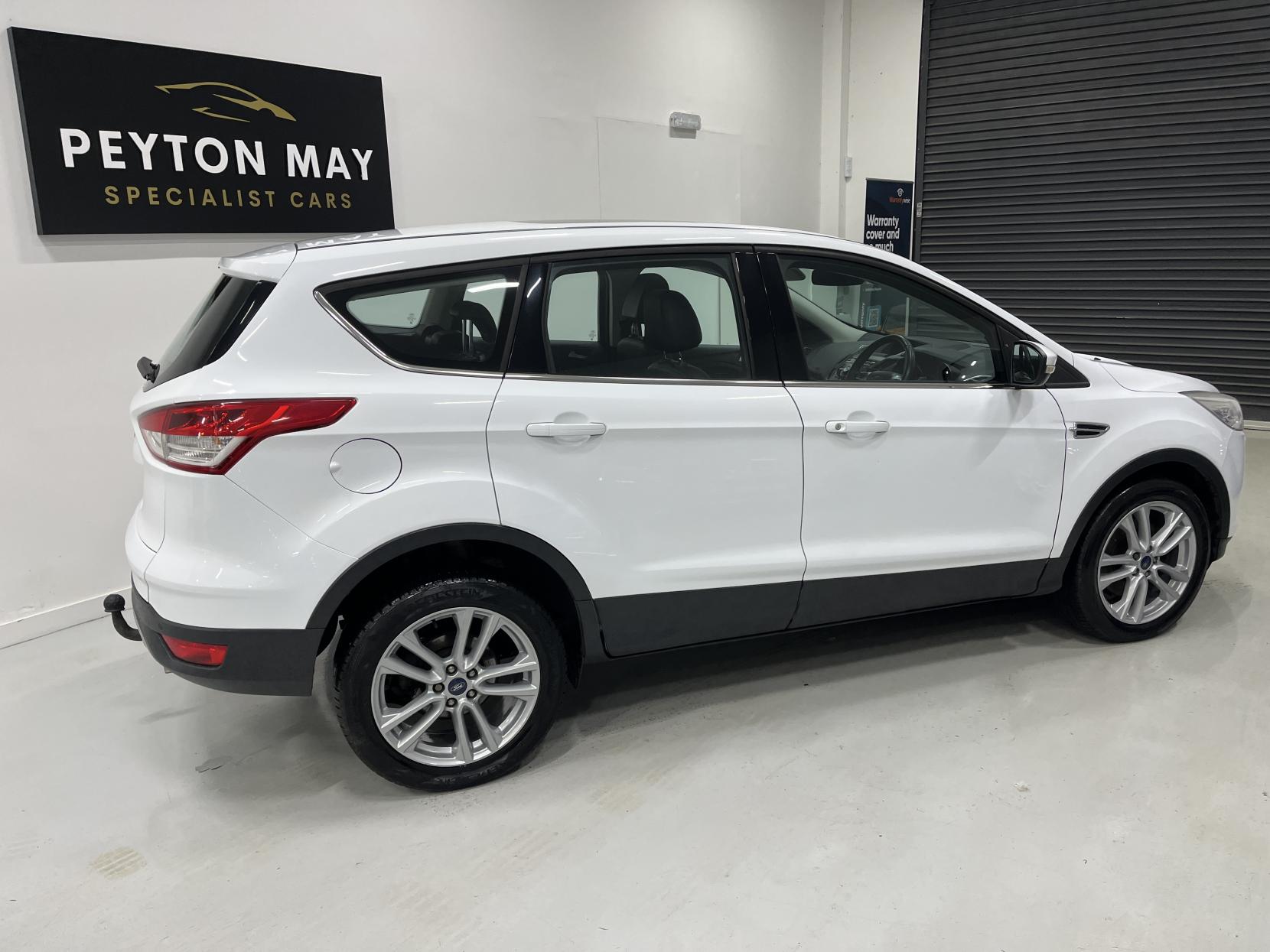 Ford Kuga 2.0 TDCi Titanium X SUV 5dr Diesel Manual 2WD Euro 5 (140 ps)