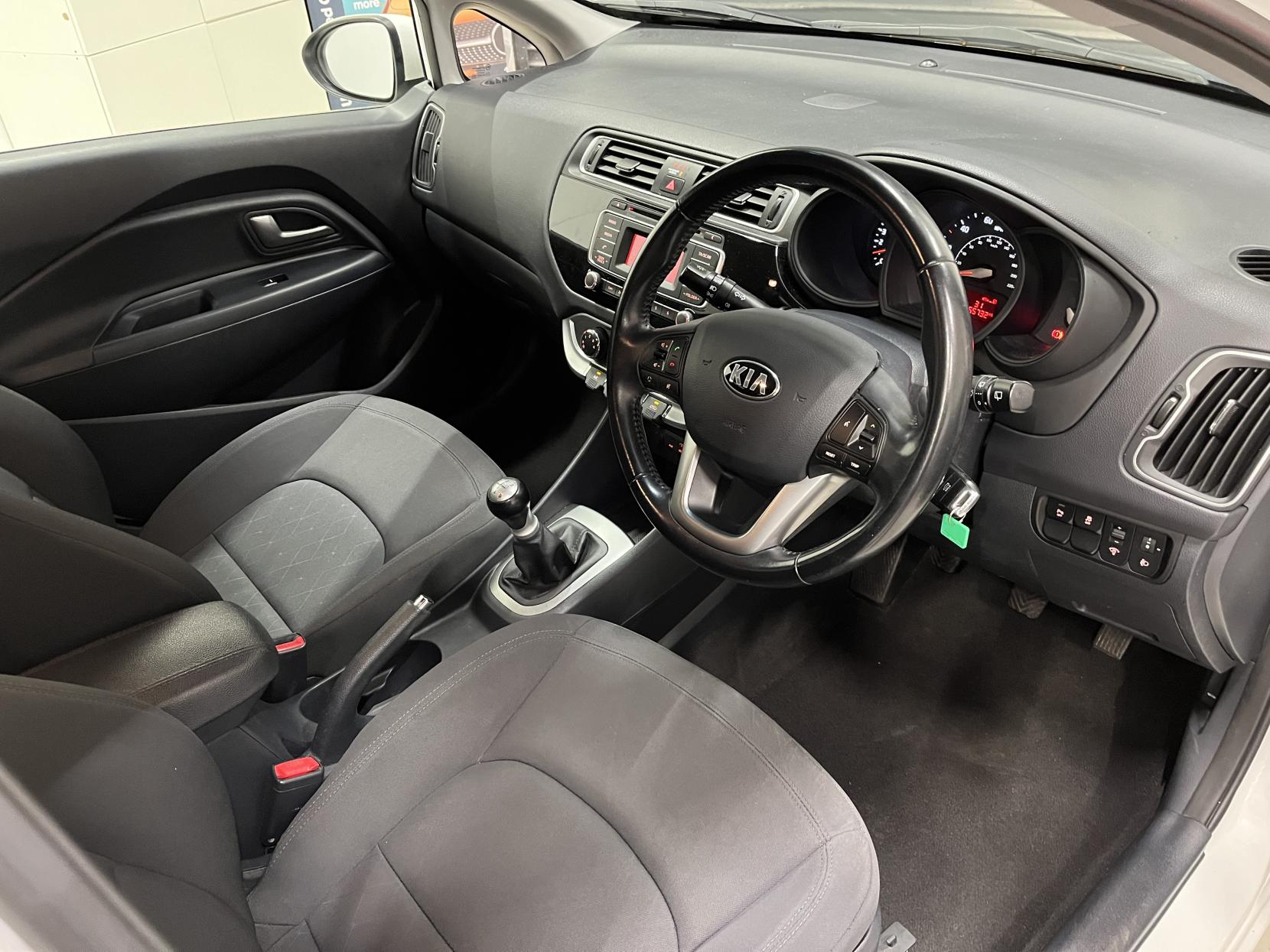 Kia Rio 1.25 SR7 Hatchback 5dr Petrol Manual Euro 6 (84 bhp)