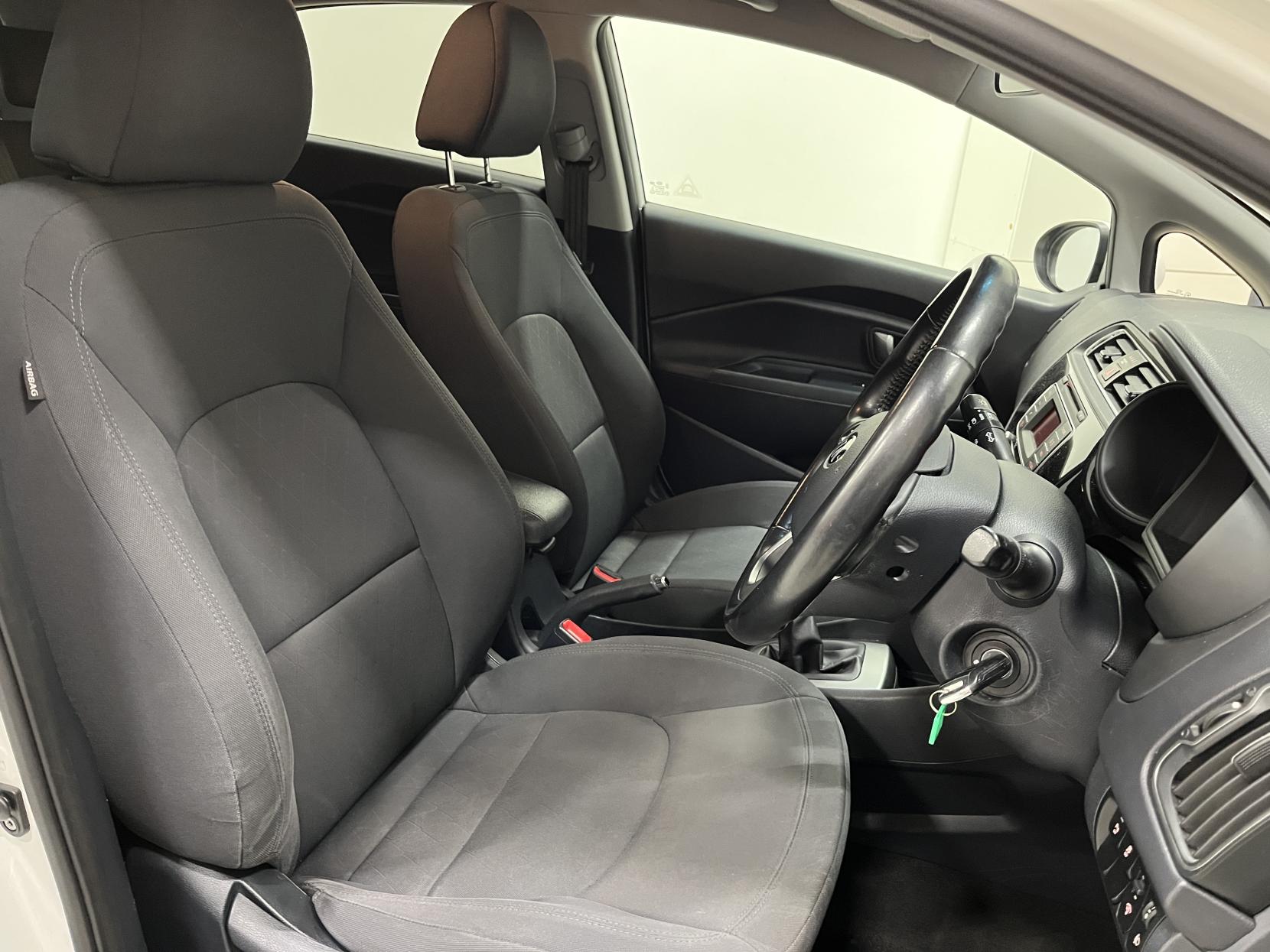 Kia Rio 1.25 SR7 Hatchback 5dr Petrol Manual Euro 6 (84 bhp)