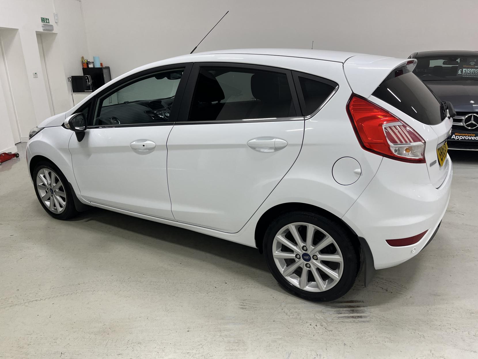 Ford Fiesta 1.0T EcoBoost Titanium Hatchback 5dr Petrol Manual Euro 6 (s/s) (100 ps)