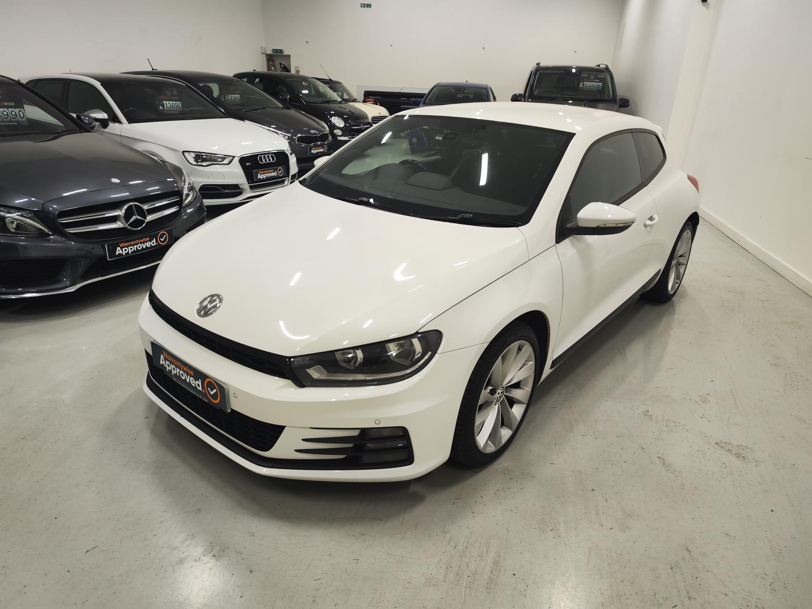 Volkswagen Scirocco 2.0 TSI BlueMotion Tech GT Hatchback 3dr Petrol DSG Euro 6 (s/s) (180 ps)