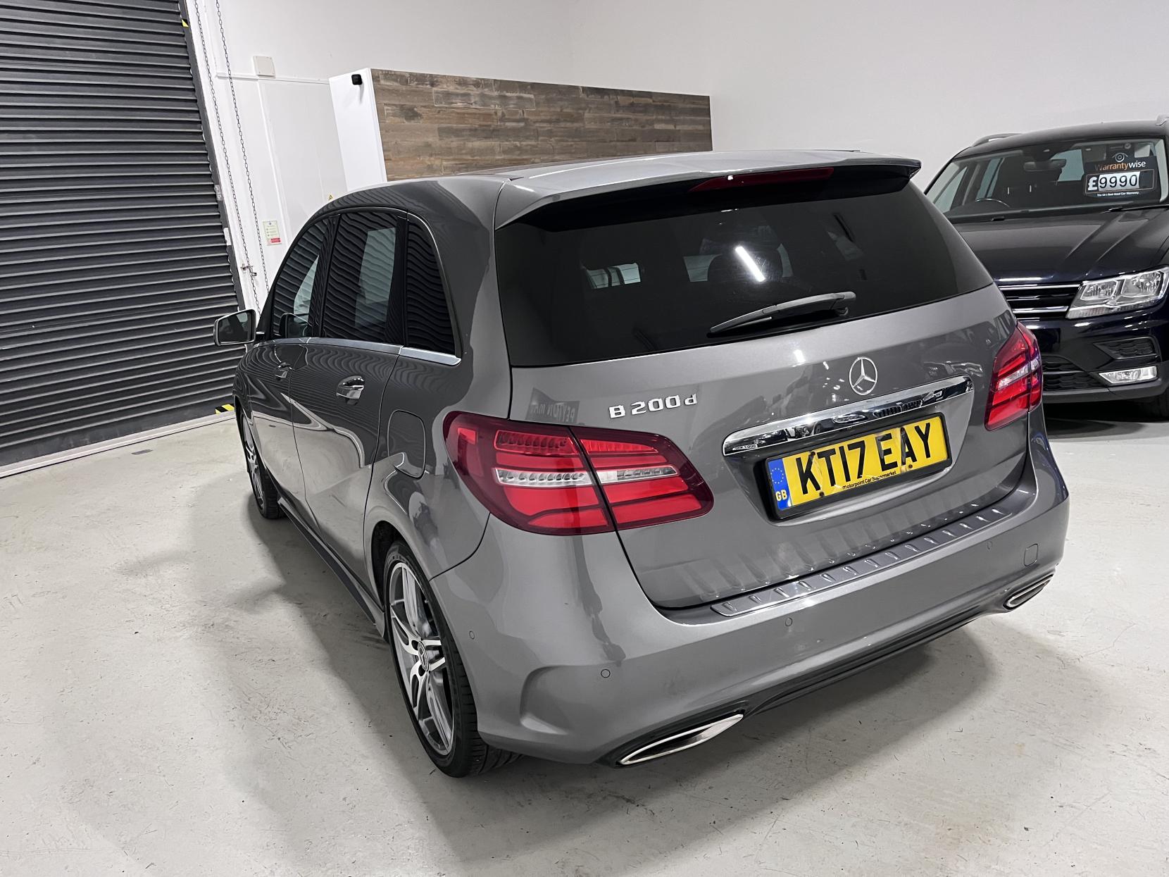 Mercedes-Benz B Class 2.1 B200d AMG Line (Premium Plus) MPV 5dr Diesel 7G-DCT Euro 6 (s/s) (136 ps)