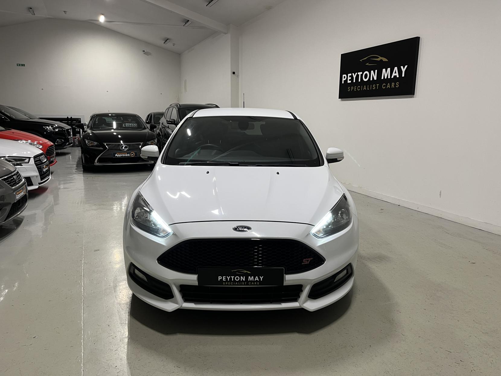 Ford Focus 2.0T EcoBoost ST-2 Hatchback 5dr Petrol Manual Euro 6 (s/s) (250 ps)