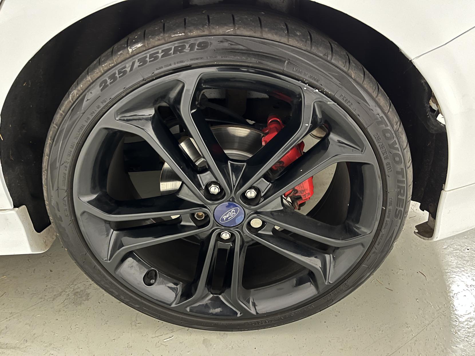 Ford Focus 2.0T EcoBoost ST-2 Hatchback 5dr Petrol Manual Euro 6 (s/s) (250 ps)