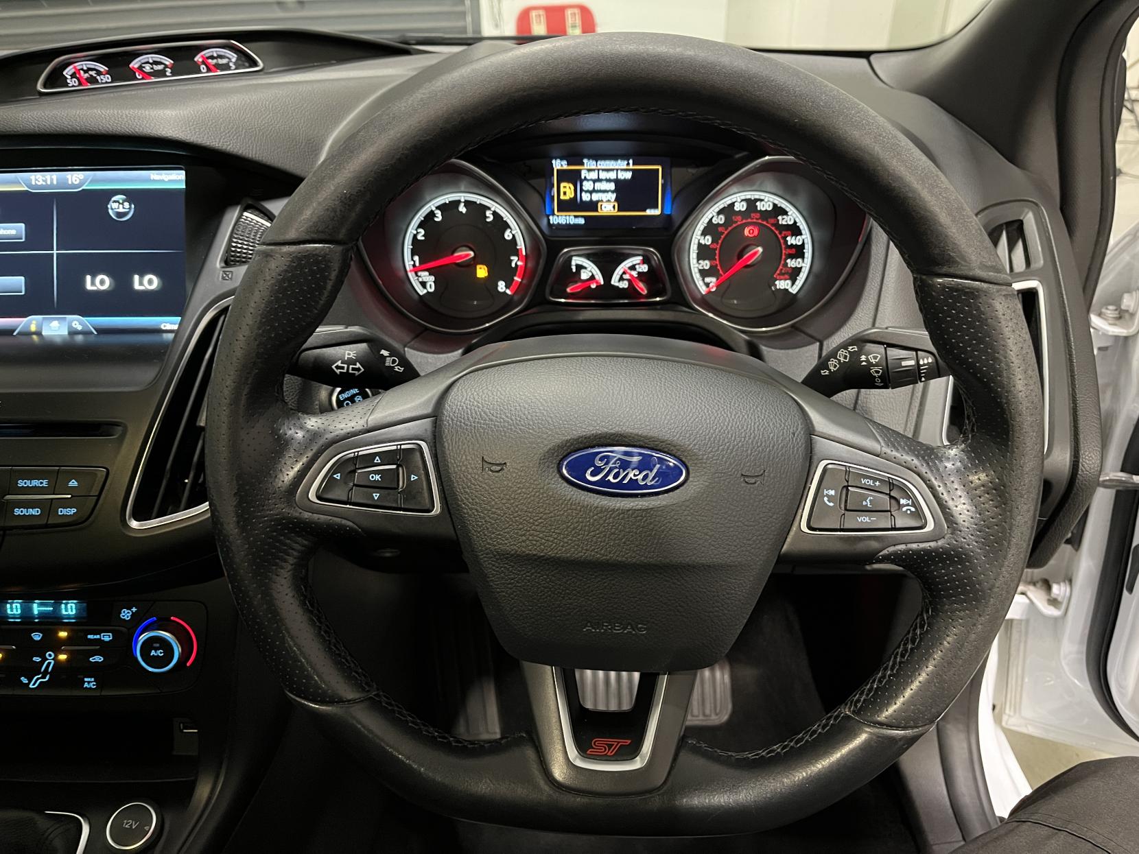 Ford Focus 2.0T EcoBoost ST-2 Hatchback 5dr Petrol Manual Euro 6 (s/s) (250 ps)