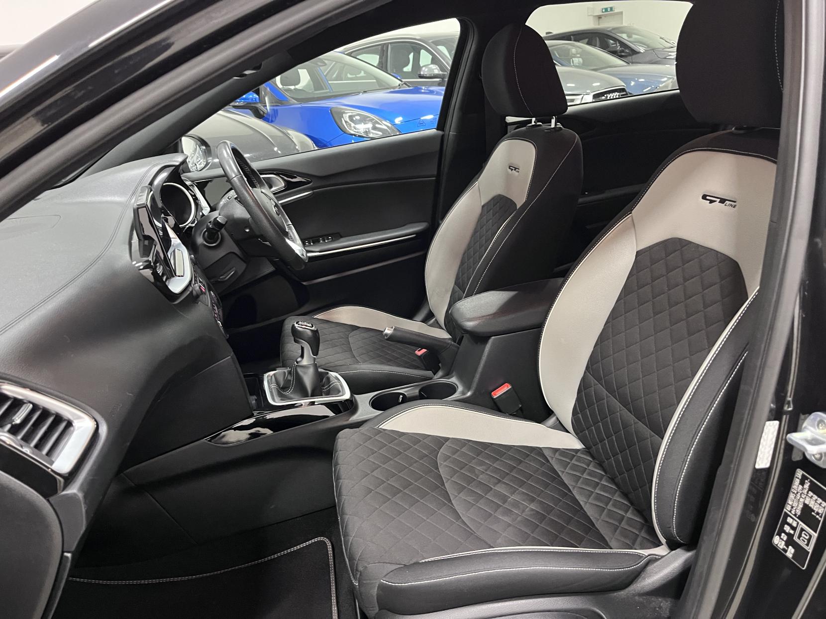 Kia Ceed 1.6 CRDi GT-Line Hatchback 5dr Diesel Manual Euro 6 (s/s) (134 bhp)