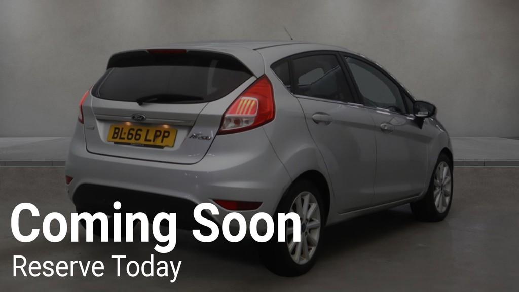 Ford Fiesta 1.0T EcoBoost Titanium Hatchback 5dr Petrol Powershift Euro 6 (100 ps)