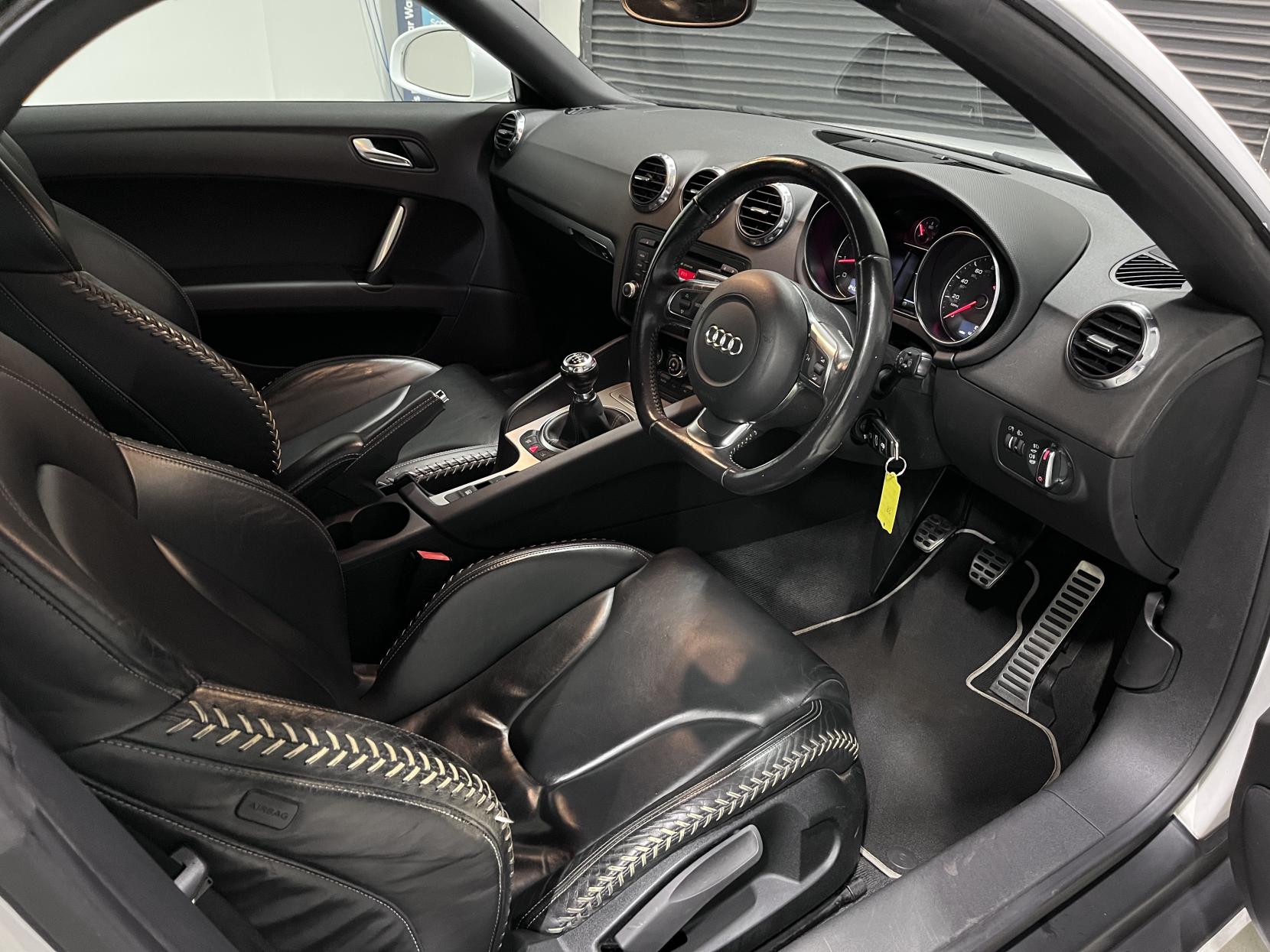 Audi TT 1.8 TFSI Roadster 2dr Petrol Manual Euro 5 (160 ps)