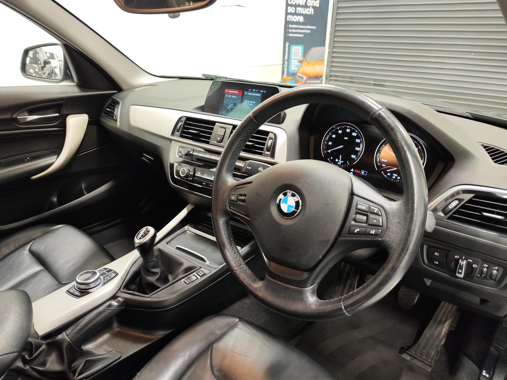 BMW 1 Series 2.0 118d SE Hatchback 5dr Diesel Manual Euro 6 (s/s) (150 ps)