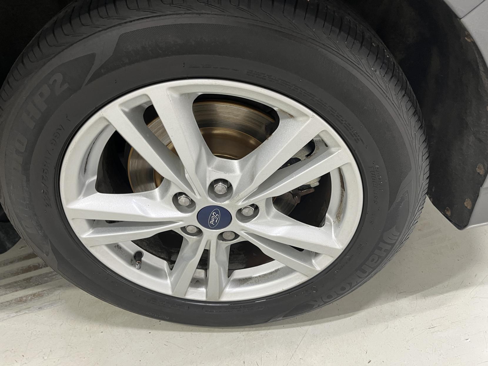 Ford S-Max 2.0 TDCi Titanium MPV 5dr Diesel Manual Euro 6 (s/s) (150 ps)