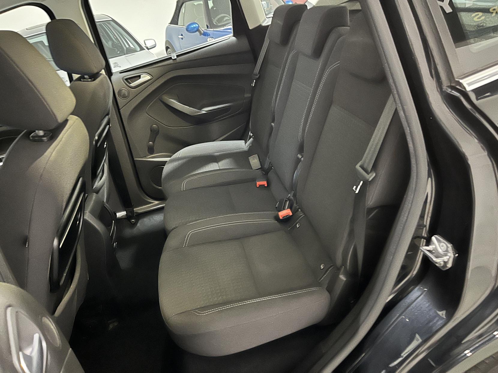 Ford C-Max 1.0T EcoBoost Zetec MPV 5dr Petrol Manual Euro 6 (s/s) (125 ps)