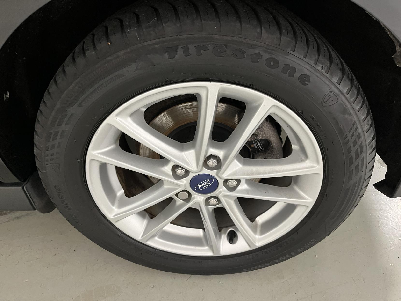 Ford C-Max 1.0T EcoBoost Zetec MPV 5dr Petrol Manual Euro 6 (s/s) (125 ps)