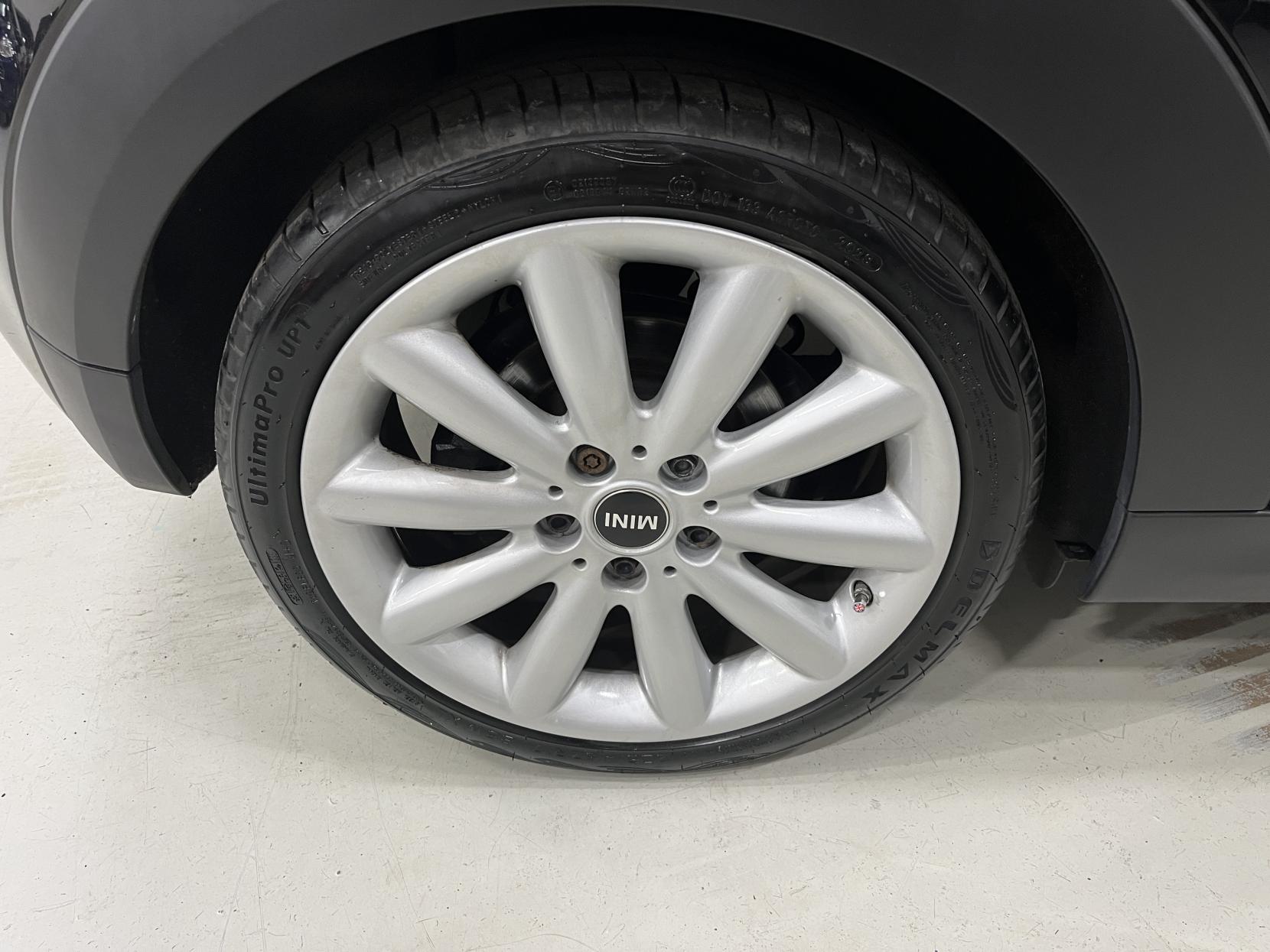 MINI Hatch 2.0 Cooper S Hatchback 3dr Petrol Auto Euro 6 (s/s) (192 ps)