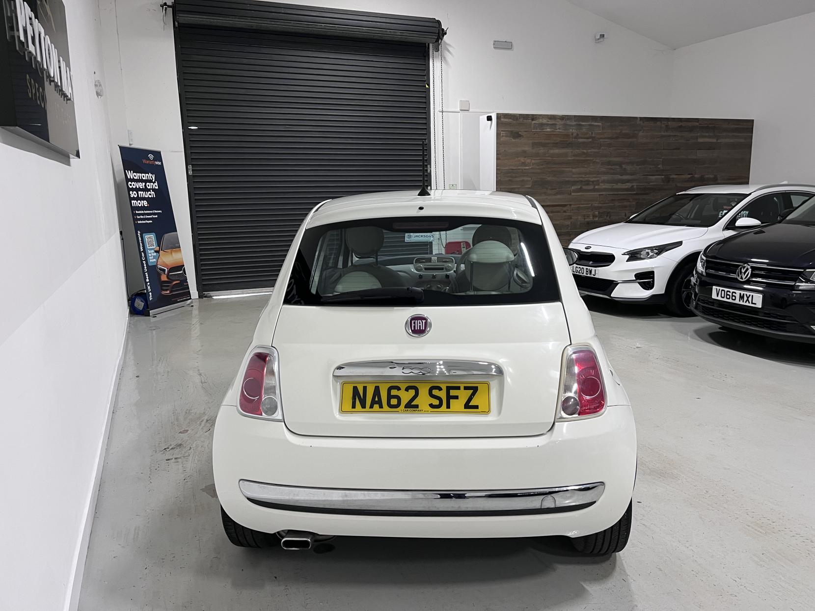 Fiat 500 1.2 Lounge Hatchback 3dr Petrol Manual Euro 4 (69 bhp)