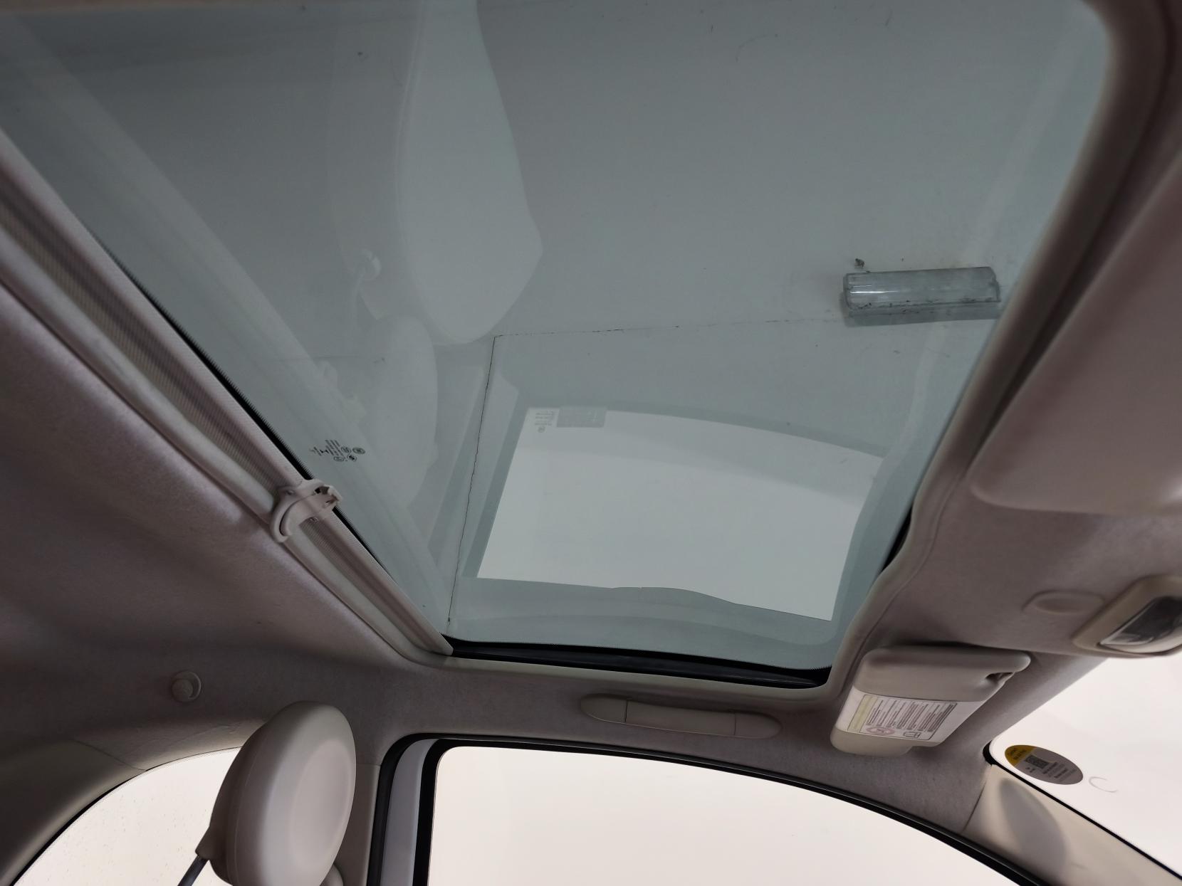 Fiat 500 1.2 Lounge Hatchback 3dr Petrol Manual Euro 4 (69 bhp)