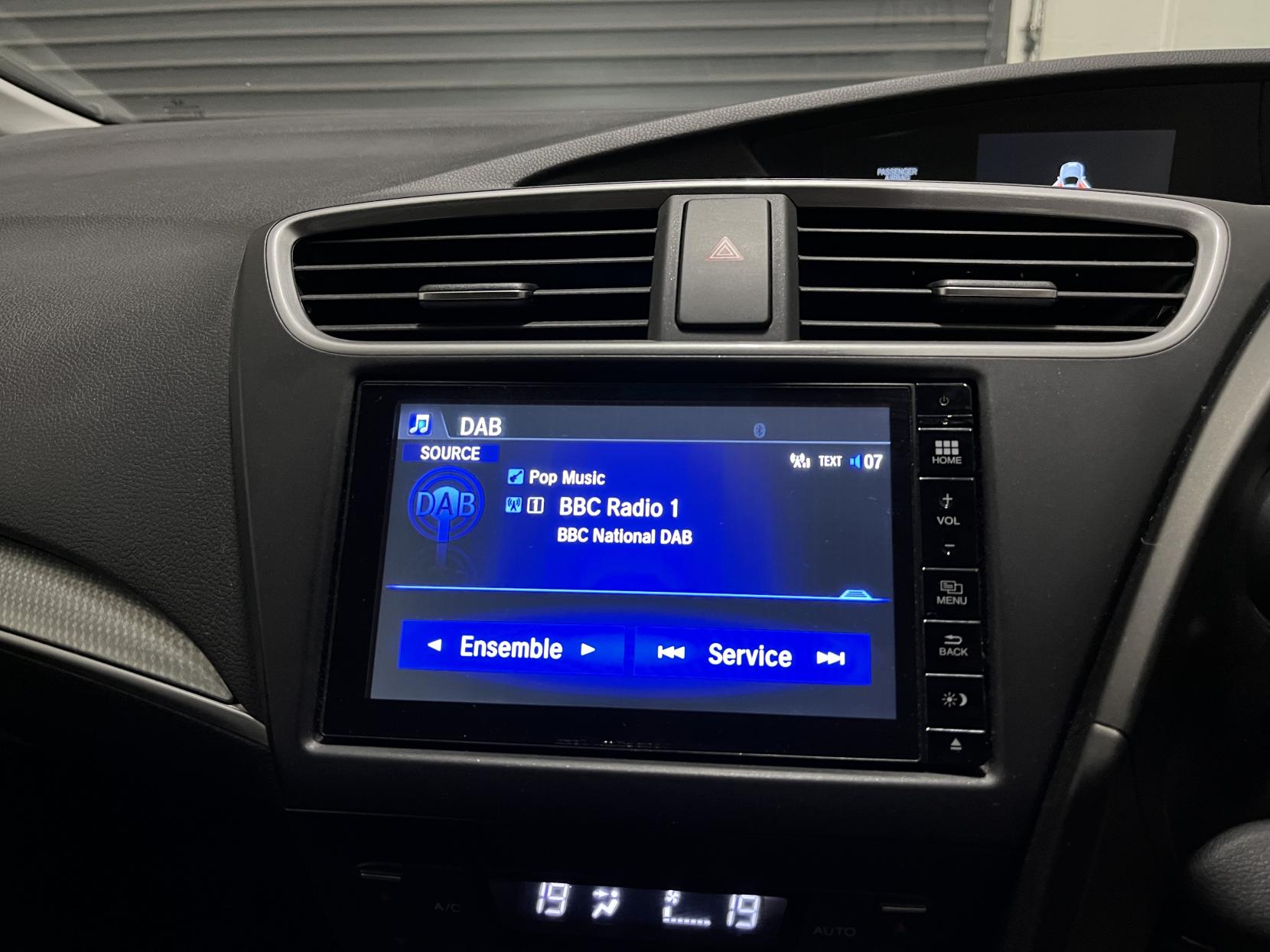 Honda Civic 1.6 i-DTEC SE Plus (Navi) Hatchback 5dr Diesel Manual Euro 5 (s/s) (120 ps)