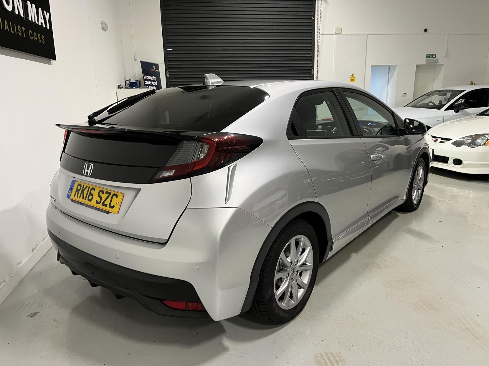 Honda Civic 1.6 i-DTEC SE Plus (Navi) Hatchback 5dr Diesel Manual Euro 5 (s/s) (120 ps)