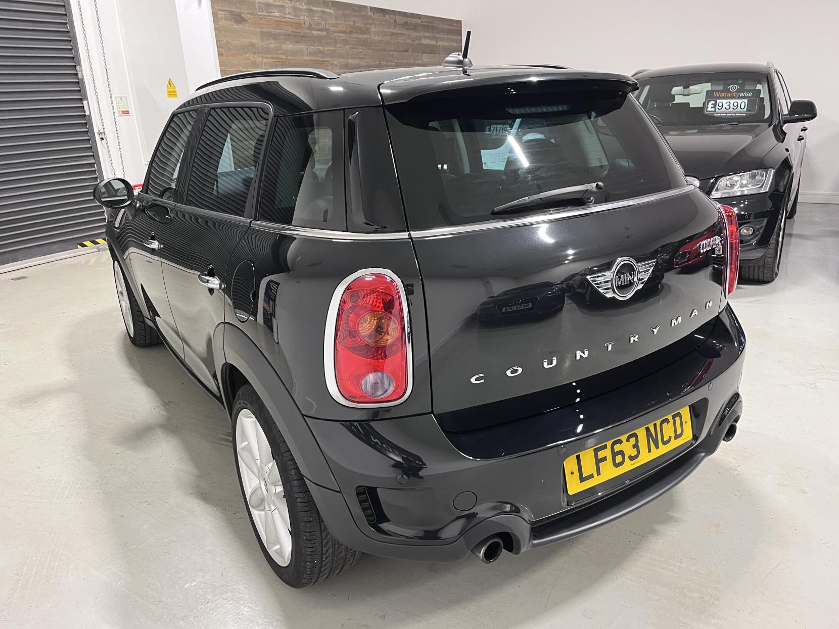 MINI Countryman 1.6 Cooper S SUV 5dr Petrol Auto Euro 5 (184 ps)