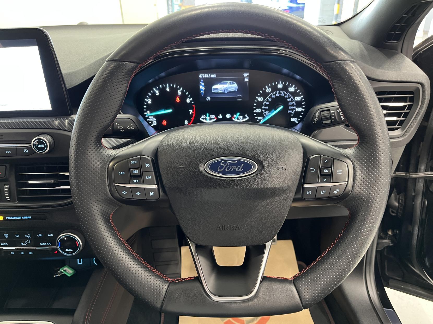 Ford Focus 1.0T EcoBoost ST-Line X Hatchback 5dr Petrol Manual Euro 6 (s/s) (125 ps)