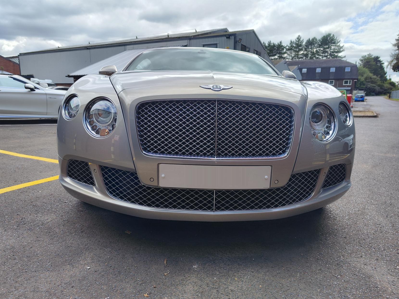 Bentley Continental 6.0 GT Coupe 2dr Petrol Automatic (567 g/km, 567 bhp)