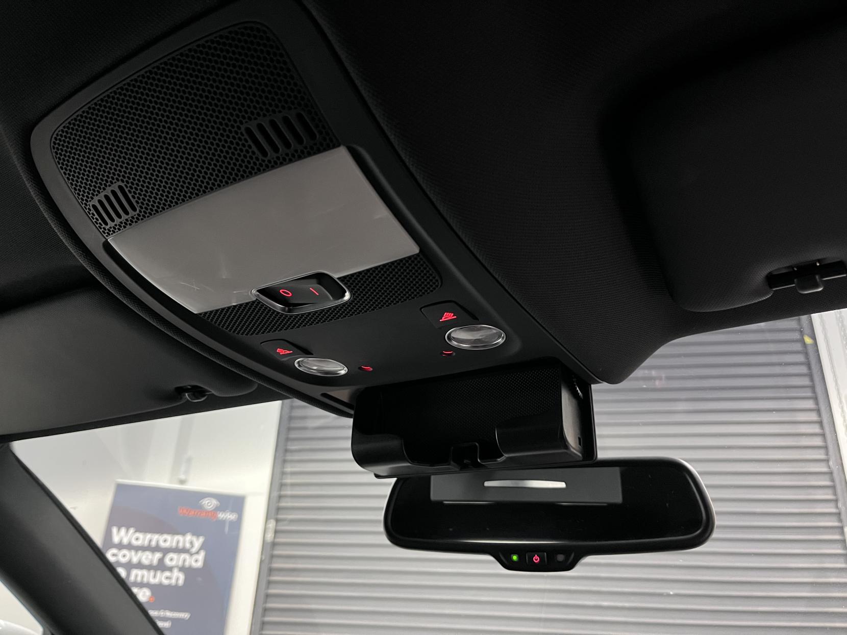 Audi Q5 2.0 TFSI S line Plus SUV 5dr Petrol Tiptronic quattro Euro 5 (s/s) (225 ps)