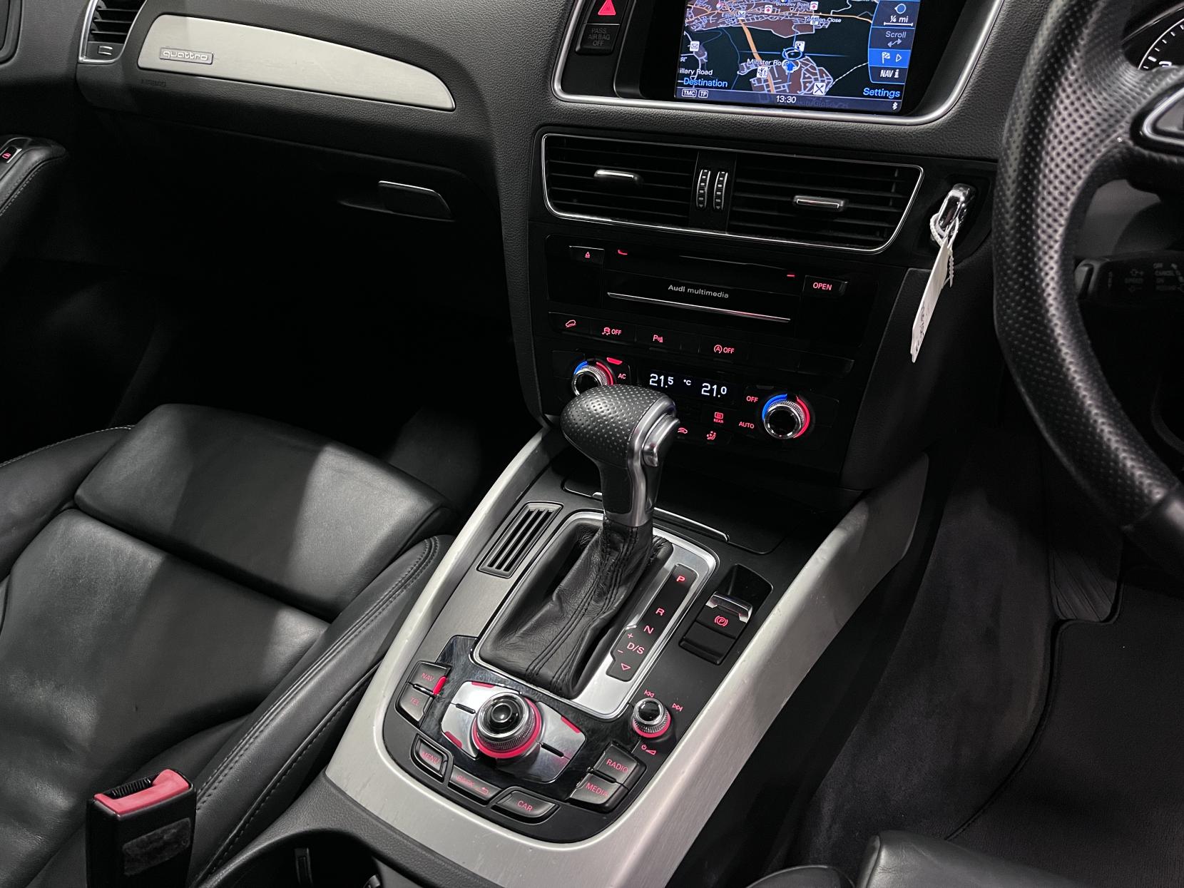 Audi Q5 2.0 TFSI S line Plus SUV 5dr Petrol Tiptronic quattro Euro 5 (s/s) (225 ps)