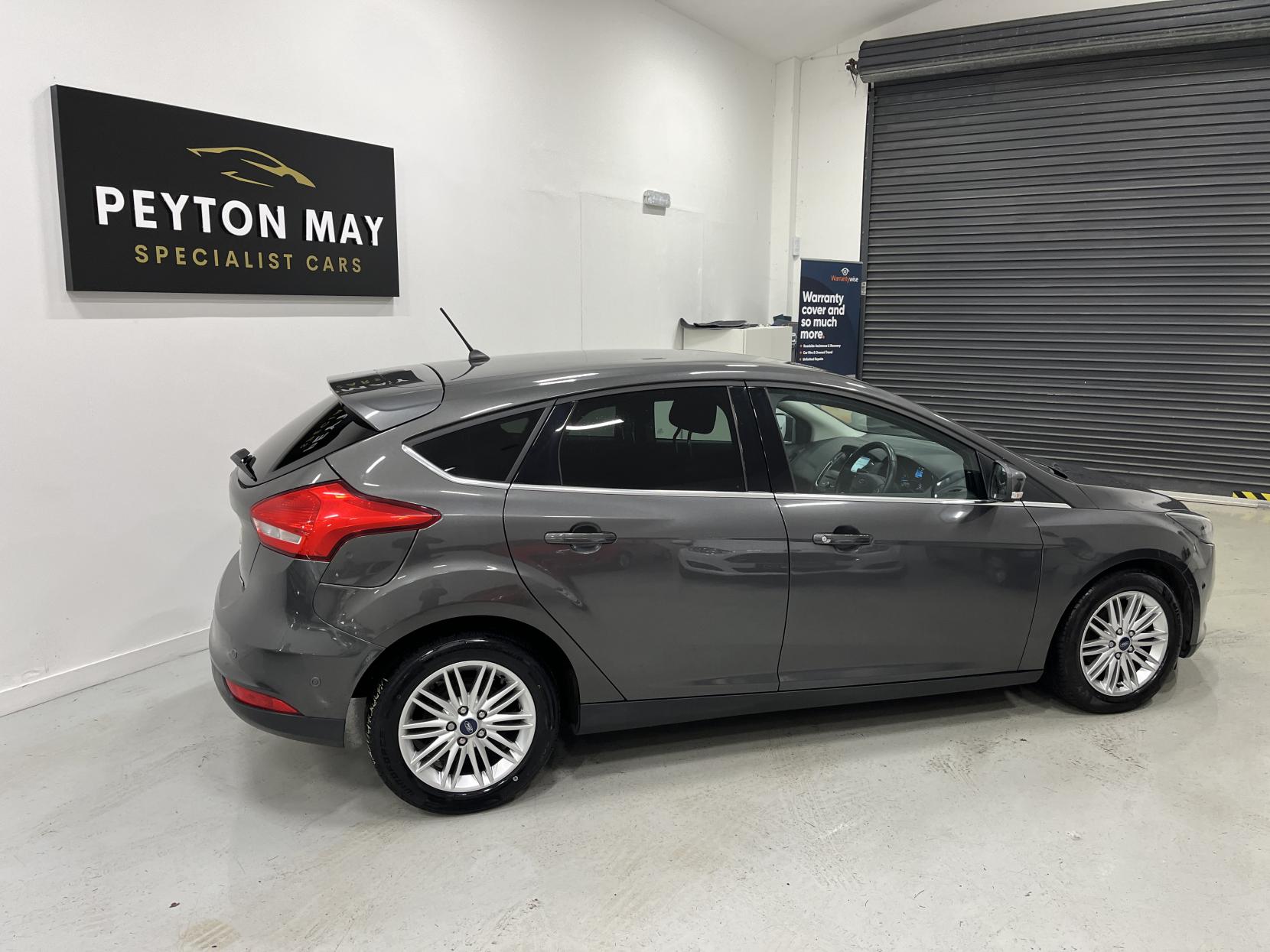 Ford Focus 1.0T EcoBoost Zetec Edition Hatchback 5dr Petrol Manual Euro 6 (s/s) (125 ps)