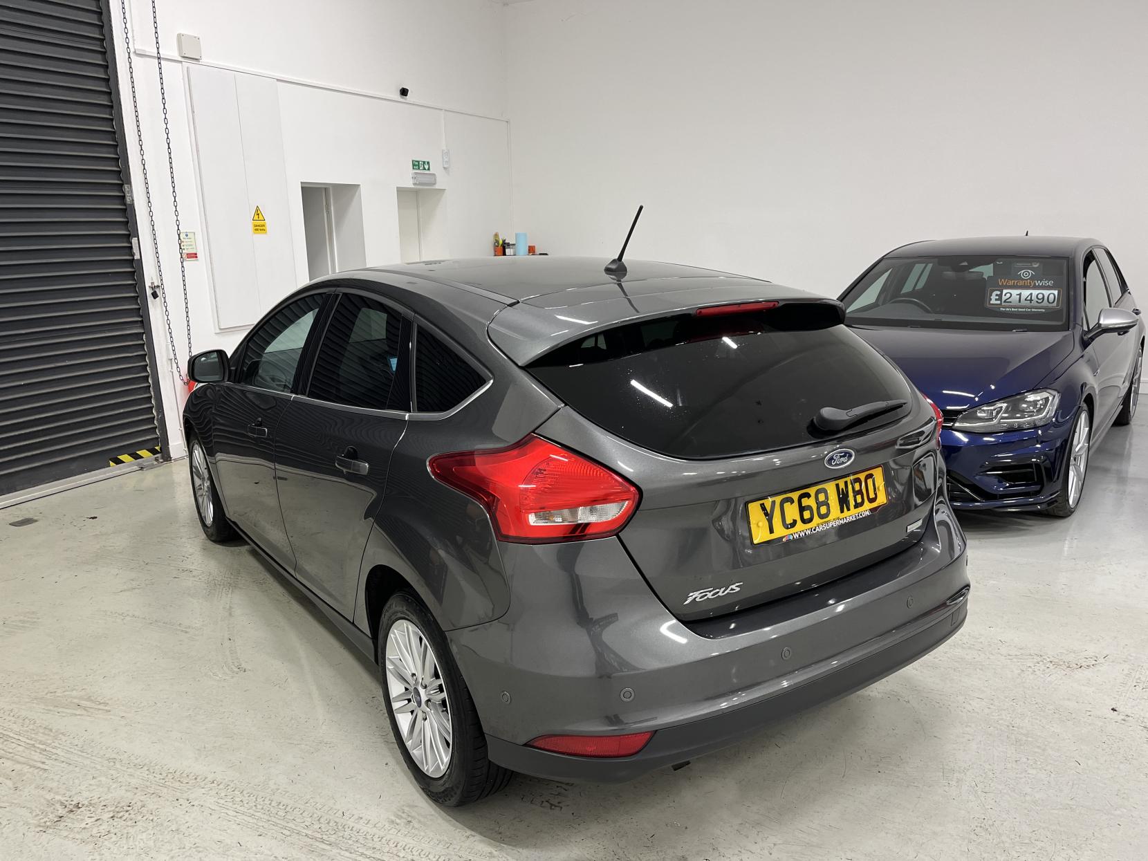 Ford Focus 1.0T EcoBoost Zetec Edition Hatchback 5dr Petrol Manual Euro 6 (s/s) (125 ps)