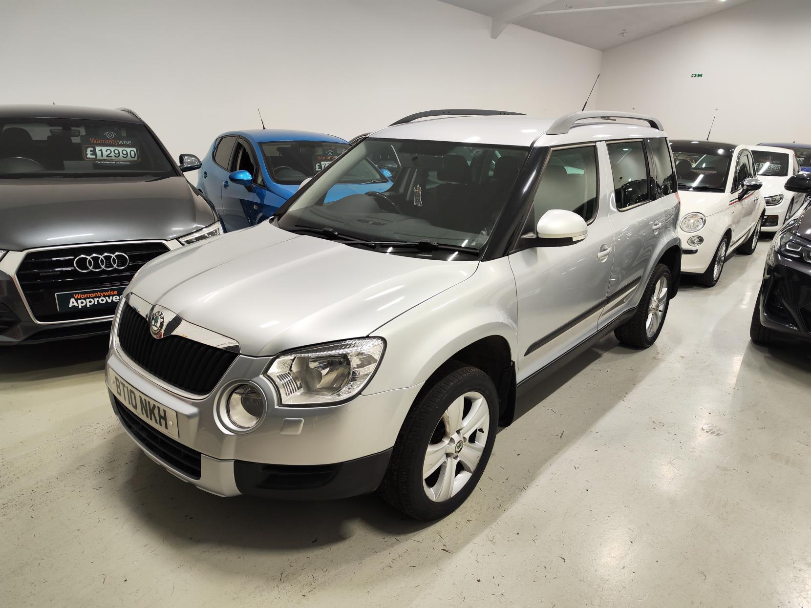 Skoda Yeti 2.0 TDI SE SUV 5dr Diesel Manual 4WD Euro 5 (110 ps)