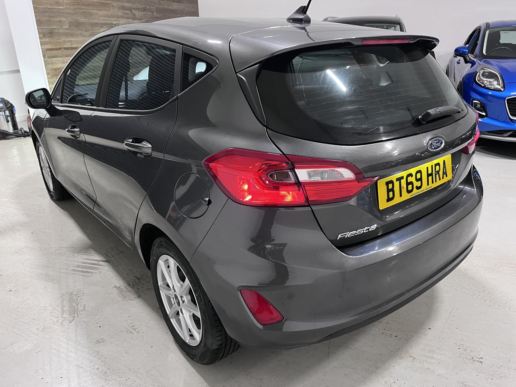 Ford Fiesta 1.0T EcoBoost GPF Zetec Hatchback 5dr Petrol Manual Euro 6 (s/s) (100 ps)
