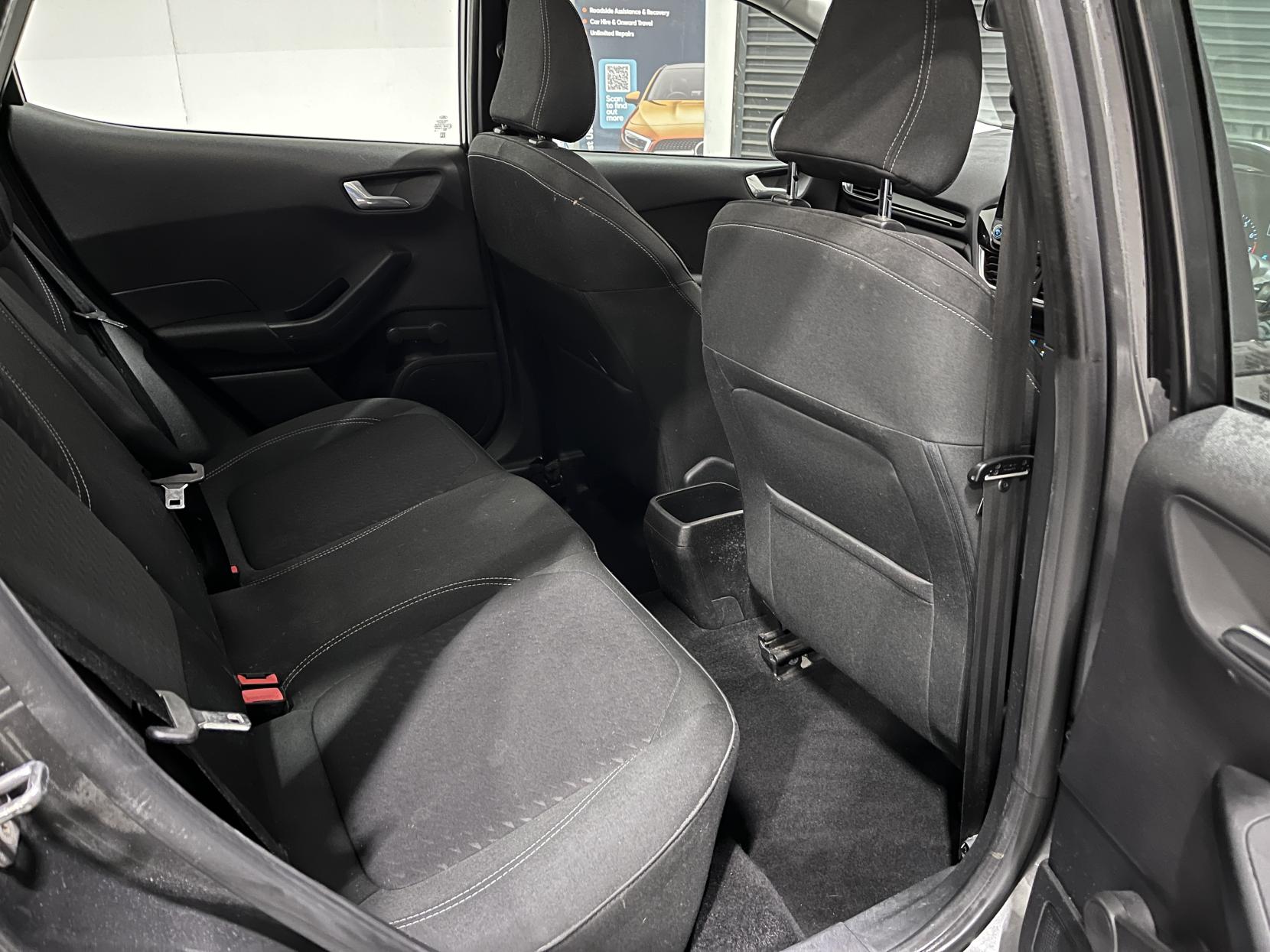 Ford Fiesta 1.0T EcoBoost GPF Zetec Hatchback 5dr Petrol Manual Euro 6 (s/s) (100 ps)