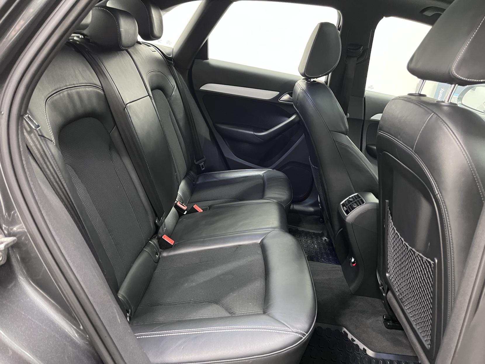 Audi Q3 2.0 TDI S line SUV 5dr Diesel S Tronic quattro Euro 6 (s/s) (150 ps)