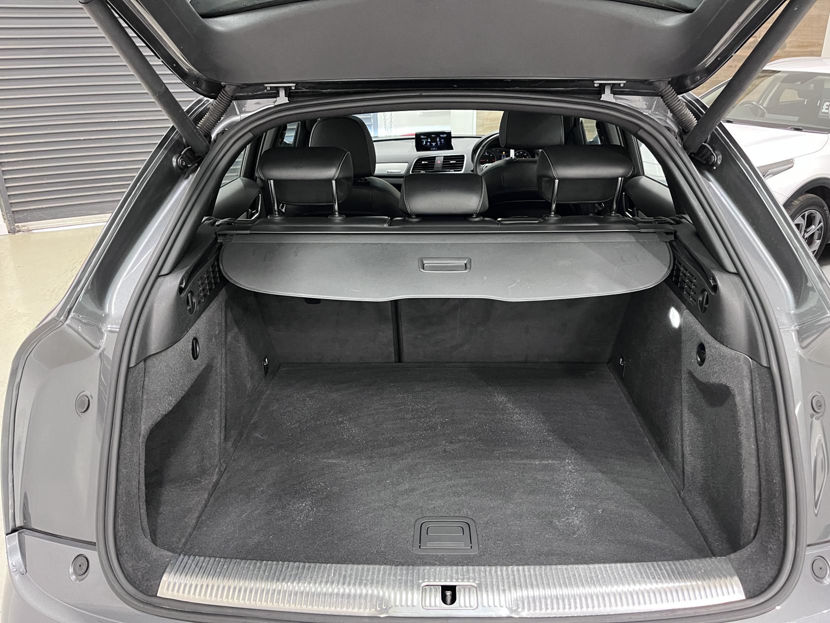 Audi Q3 2.0 TDI S line SUV 5dr Diesel S Tronic quattro Euro 6 (s/s) (150 ps)