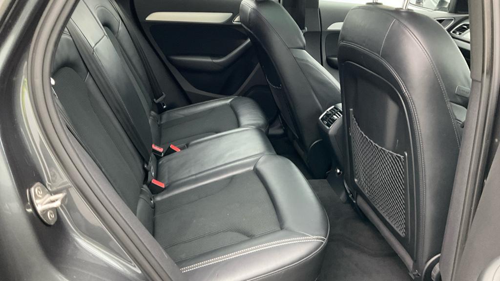 Audi Q3 2.0 TDI S line SUV 5dr Diesel S Tronic quattro Euro 6 (s/s) (150 ps)