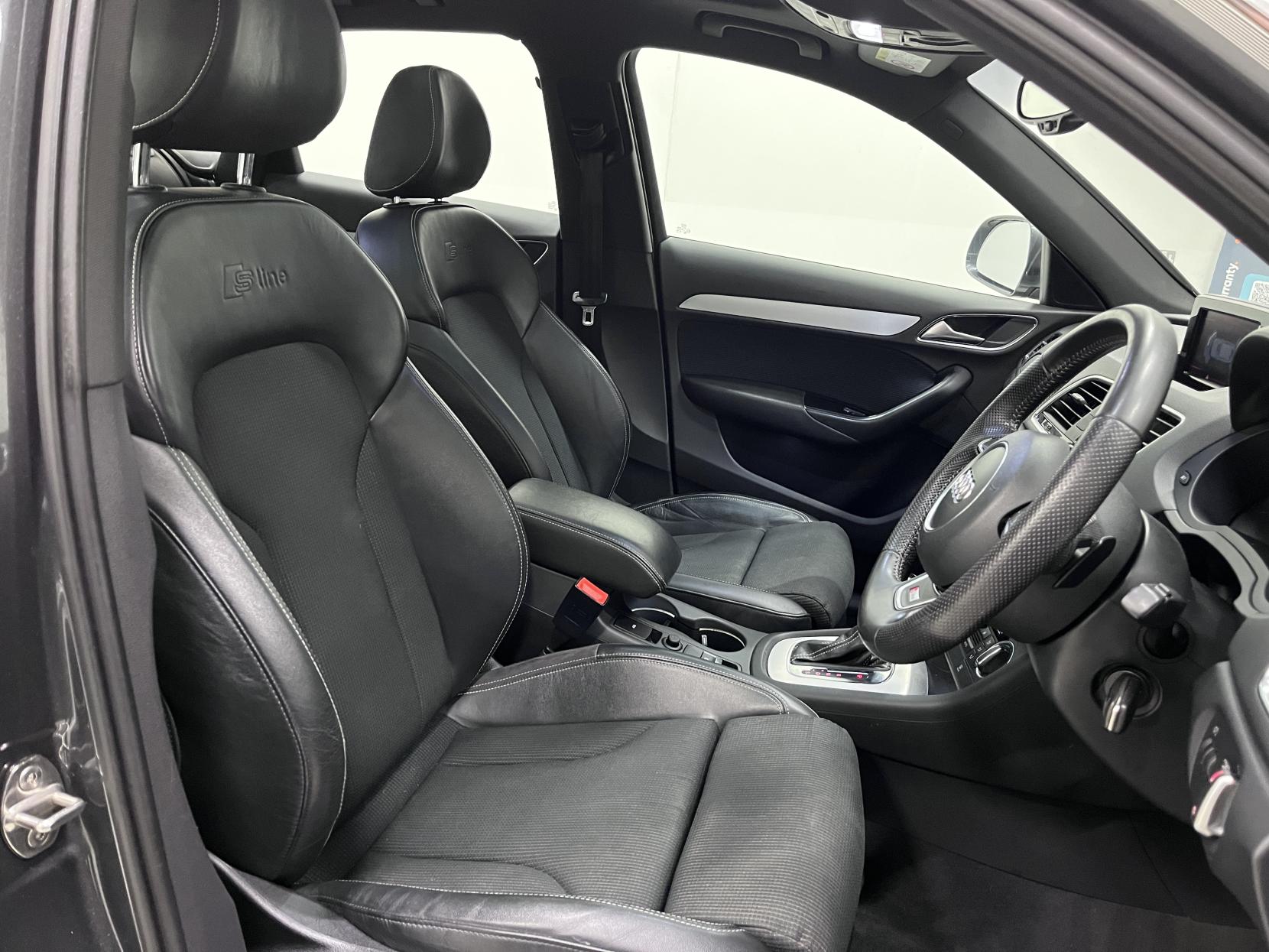 Audi Q3 2.0 TDI S line SUV 5dr Diesel S Tronic quattro Euro 6 (s/s) (150 ps)