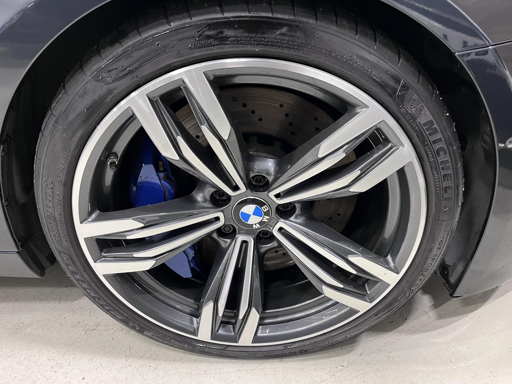 BMW M6 Gran Coupe 4.4 V8 Saloon 4dr Petrol DCT Euro 6 (s/s) (560 ps)